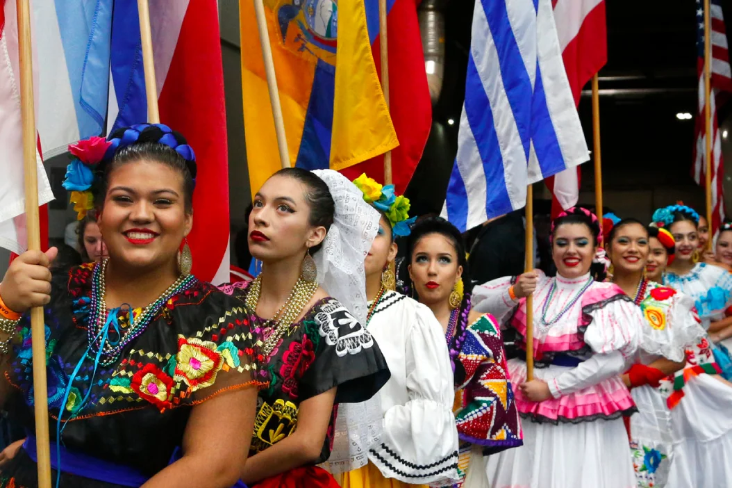 Diversidad y logros de la comunidad latina en EE. UU.