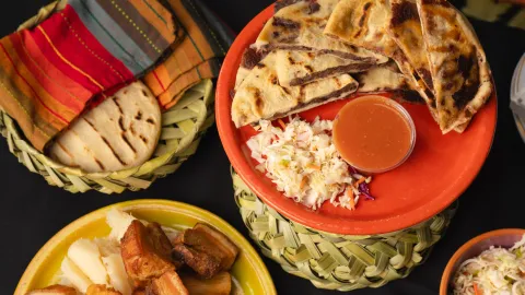 La influencia de la gastronomía latina en el mercado estadounidense